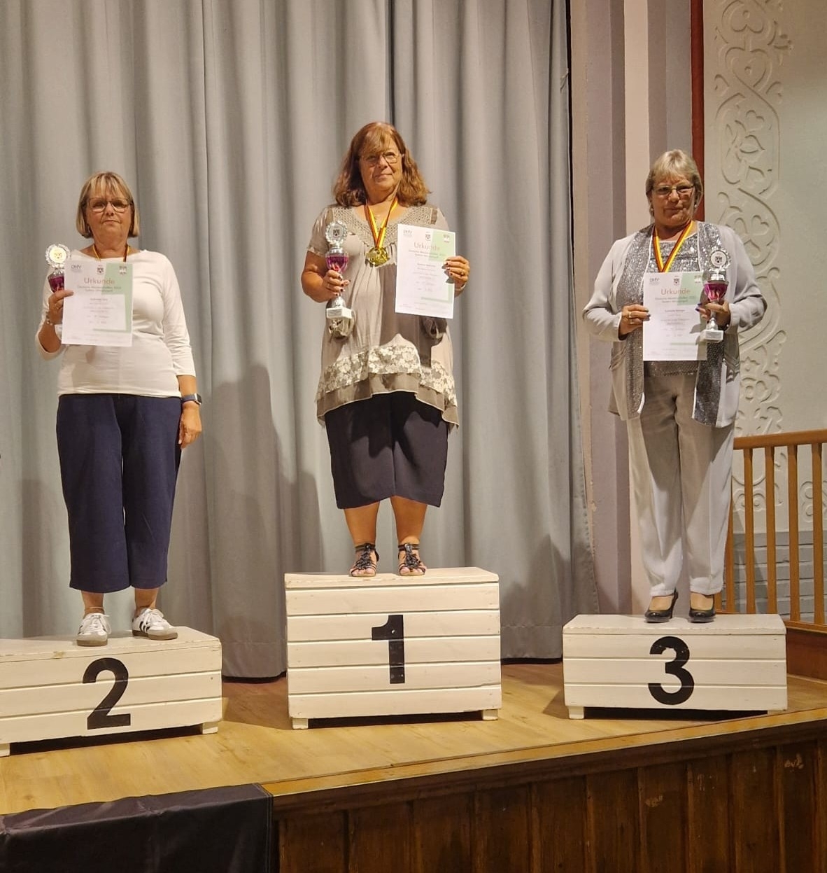 Conny Bronze DM 2025